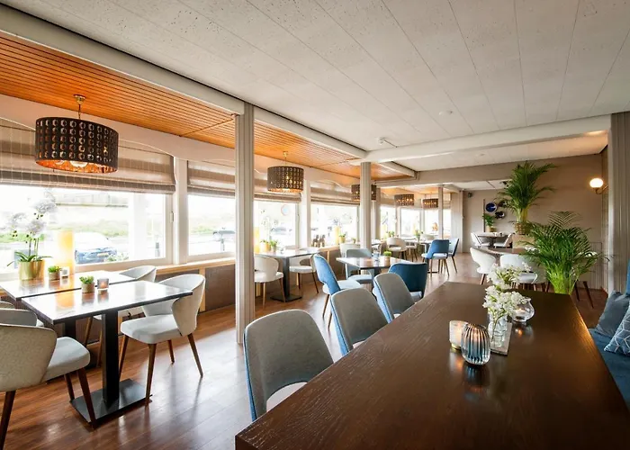 Strandhotel De Vassy Hotel