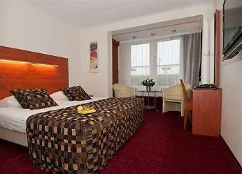 Hotel Strandhotel De Vassy 3*