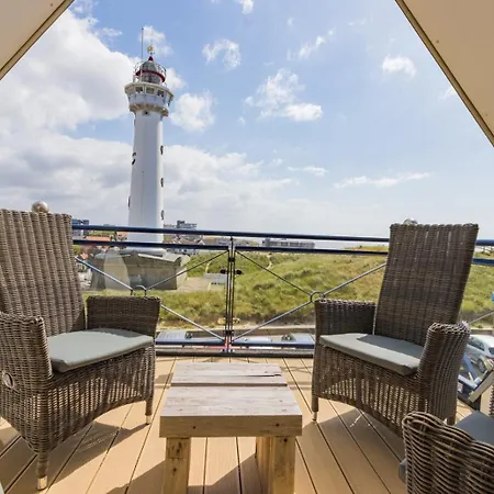 Strandhotel De Vassy 3*