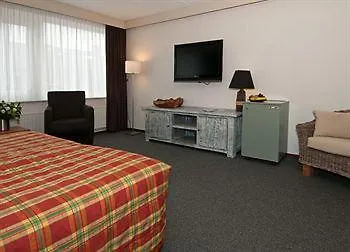 Strandhotel De Vassy אגמונד אן זי