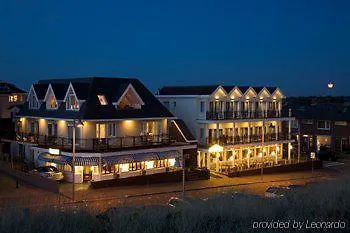 Strandhotel De Vassy Hotell